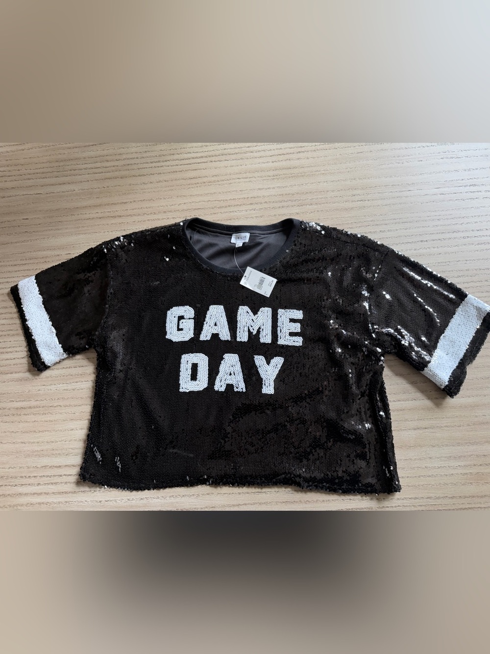 Women’s  Sequin Game Day Top Size Large! Super cute!